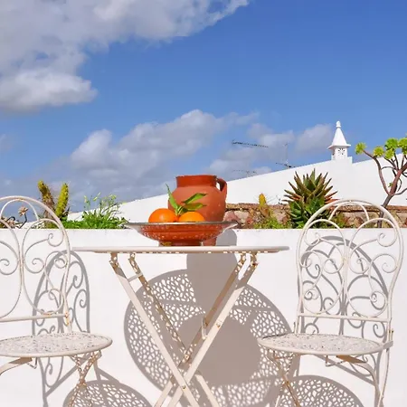 Chic Sequa In Taviras Historical Centre *