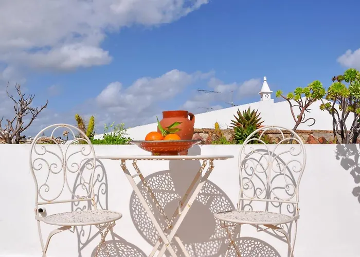 Chic Sequa In Taviras Historical Centre *