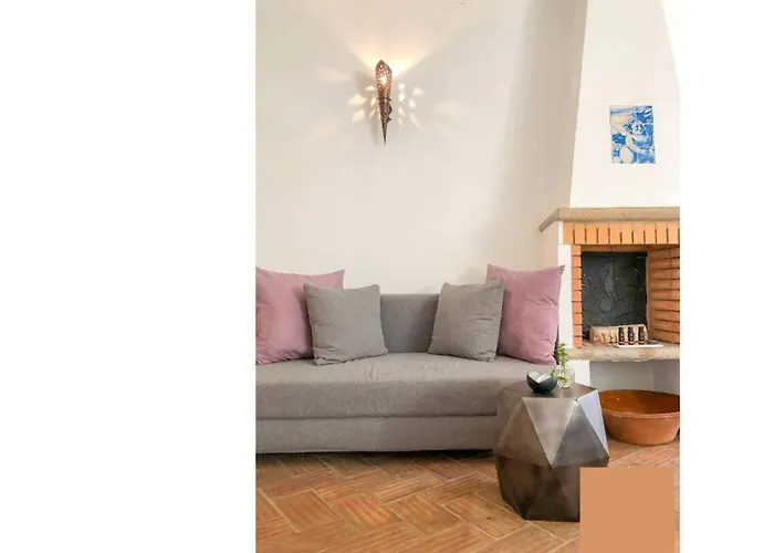 Chic Sequa In Taviras Historical Centre Tavira